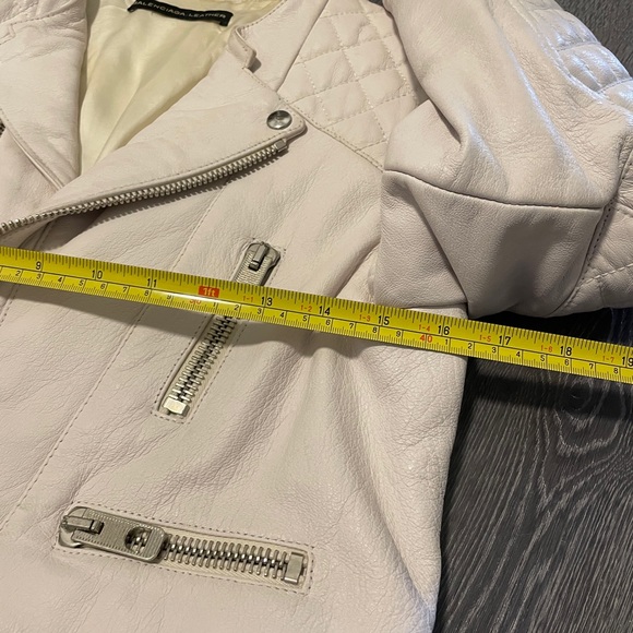Balenciaga White Lamb Leather Biker Quilted Zip Jacket Celebrity Style EUC 38 - Picture 16 of 16